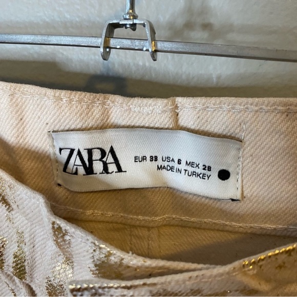 NWT Zara Boy Fit Gold Metallic Jeans. - Picture 3 of 6
